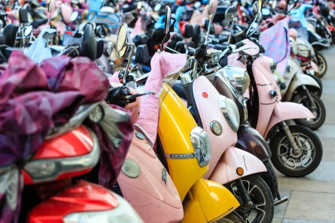 江蘇：再次提醒！7月1日起騎電動(dòng)車務(wù)必做到四點(diǎn)！