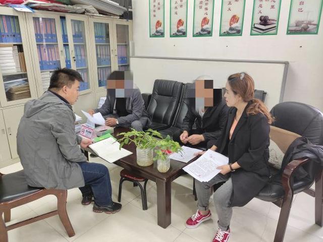青海：城中區(qū)司法局開展“保穩(wěn)定、迎雙節(jié)”突擊執(zhí)法檢查活動