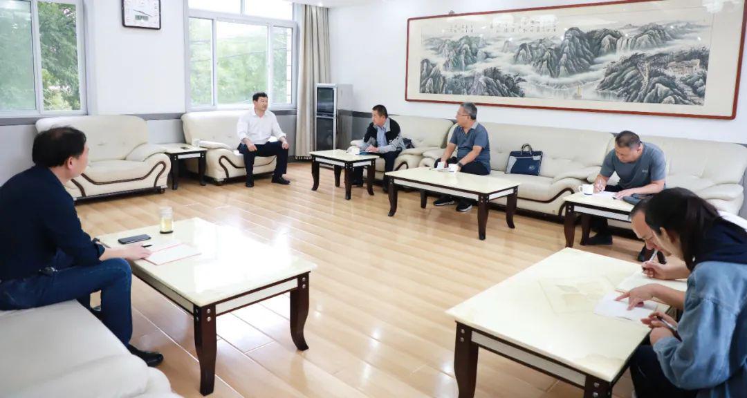 山東：長清區(qū)檢察院到區(qū)司法局座談督導(dǎo)社區(qū)矯正工作