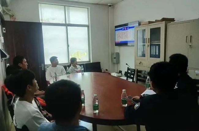海南：峨蔓司法所召開社區(qū)矯正對象“兩節(jié)”“兩會”和北京冬奧會期間社會穩(wěn)定警示教育會